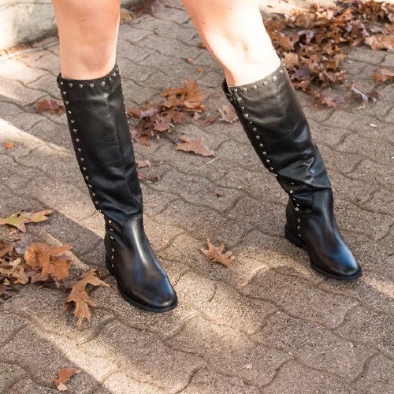 Botte en Cuir Noir à Bout Arrondi